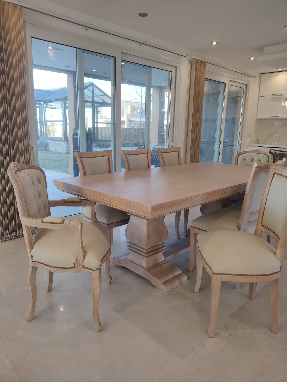 Mesa Estilo Alejandro Magno